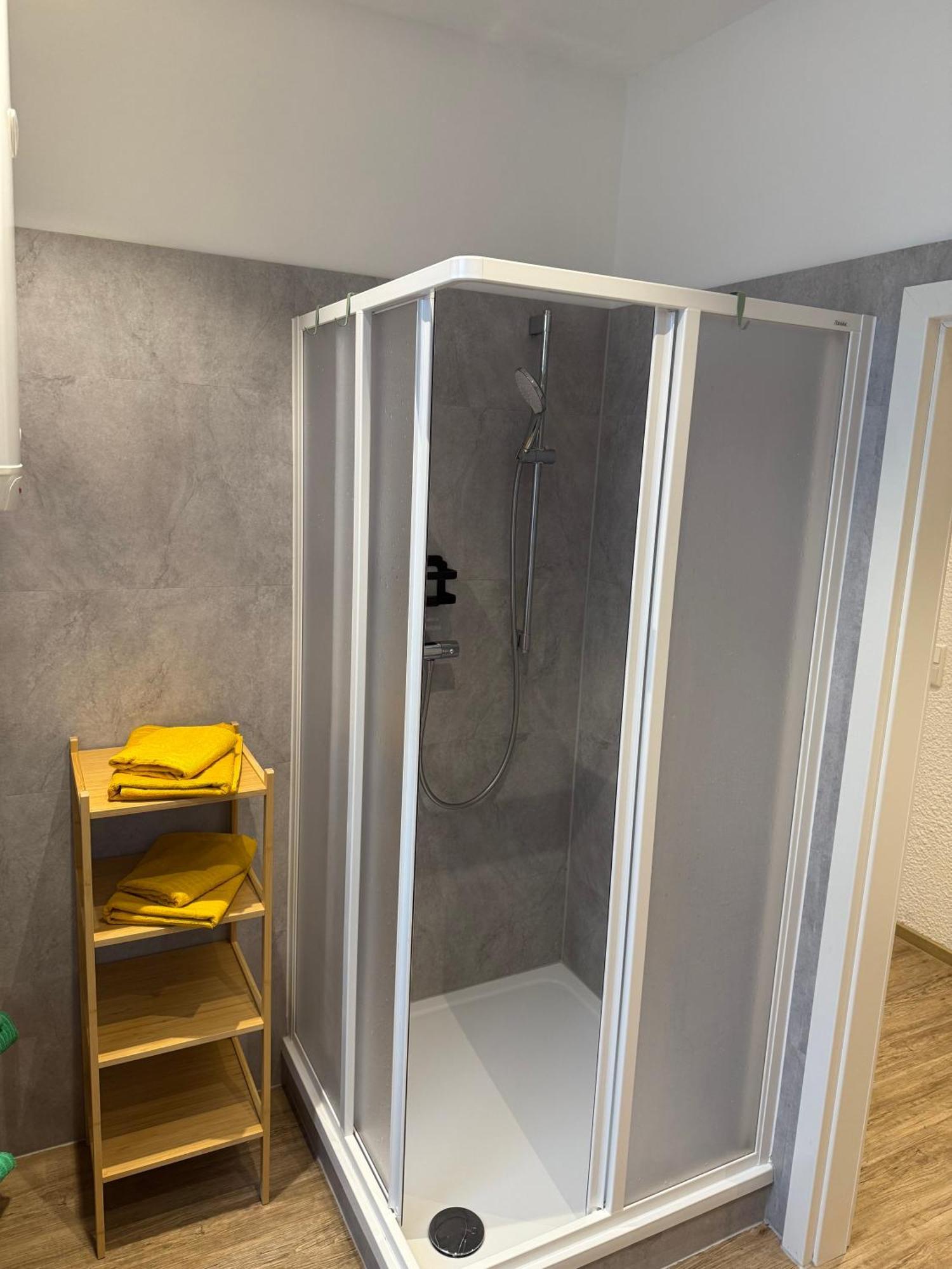 Mh Apartments Ерфурт Екстериор снимка